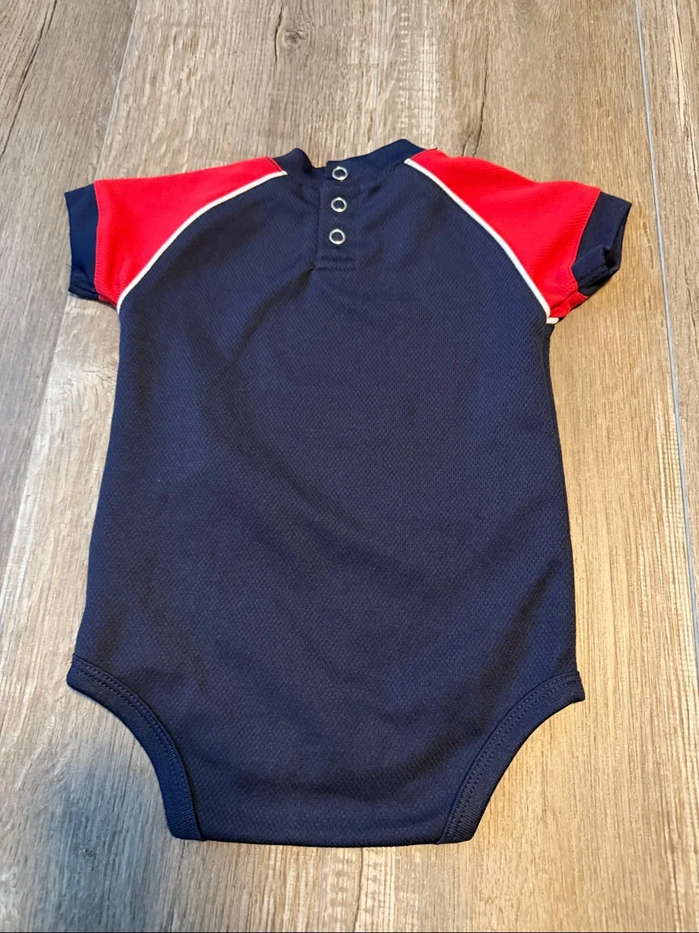 Minnesota Twins Genuine Merchandise Navy and Red Baby One-Piece